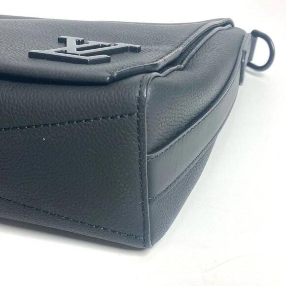LOUIS VUITTON M57080 LV Aerogram Takeoff-Messenger Crossbody Shoulder Bag - Picture 13 of 15